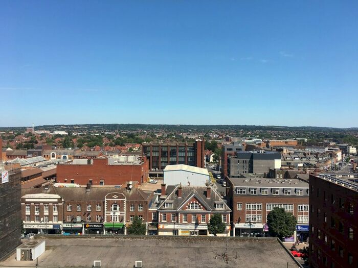 1 Bedroom Flat To Rent In Perceval Square, Harrow, HA1