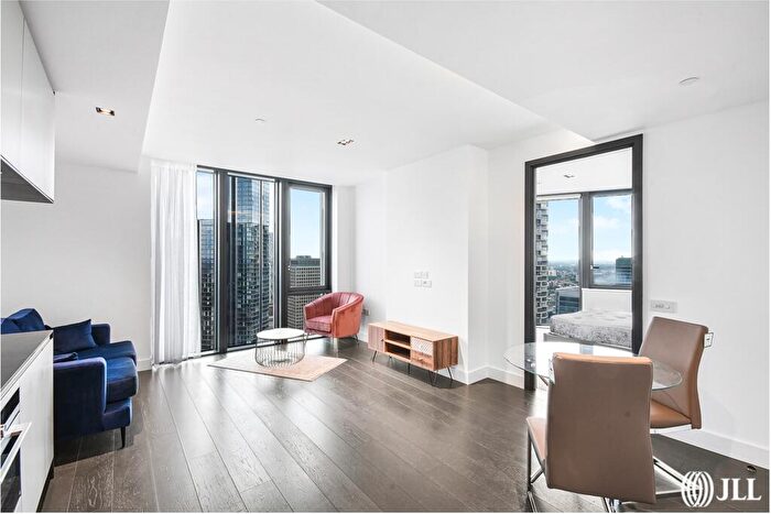 1 Bedroom Flat To Rent In Amory Tower, Marsh Wall, E14