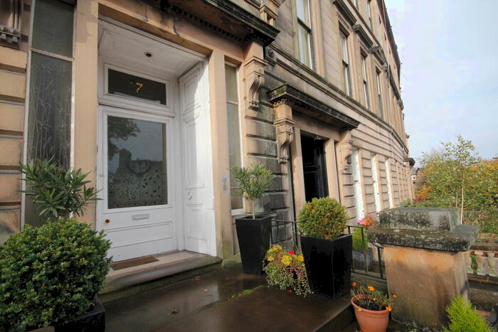 1 Bedroom Flat To Rent In Dundonald Road, Dowanhill, Glasgow - Available Rd July, G12