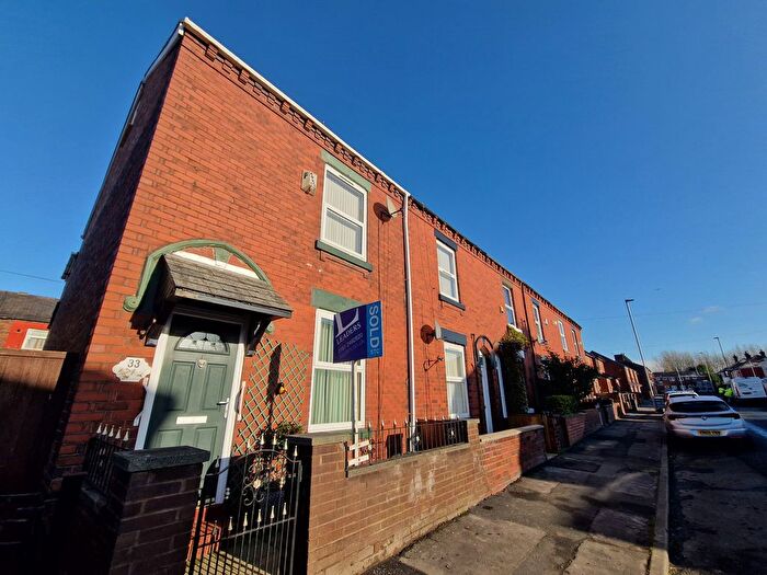 2 Bedroom Semi Detached House To Rent In Harrop Street, Manchester, M18