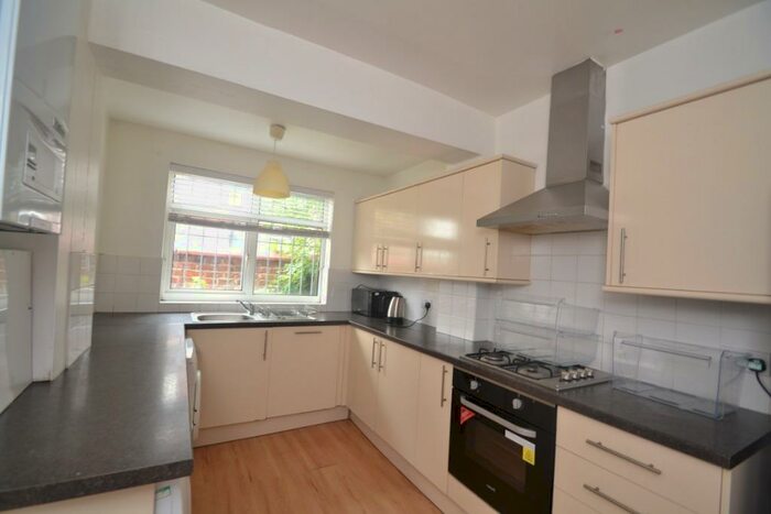 4 Bedroom Terraced House To Rent In Braemar Road, Fallowfield, Manchester, M14
