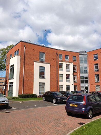 2 Bedroom Flat To Rent In Nazareth Court, Lenton, Nottingham, NG7