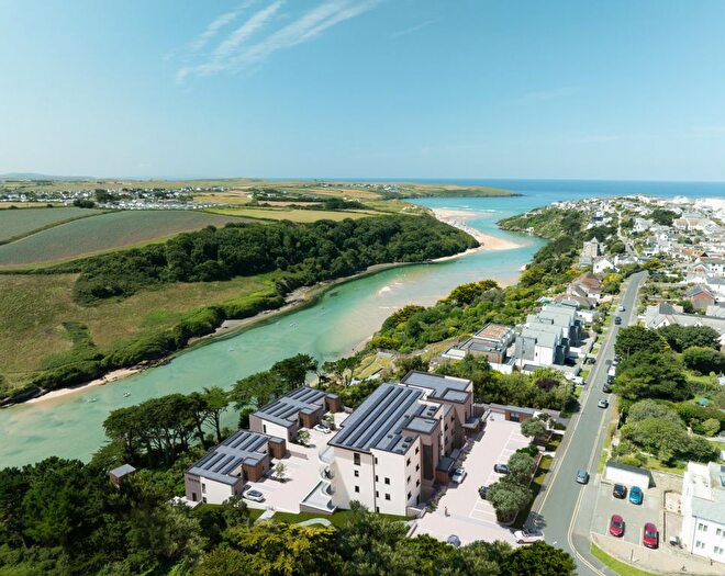 2 Bedroom Flat For Sale In Gannel Waterside, Cornwall, TR7