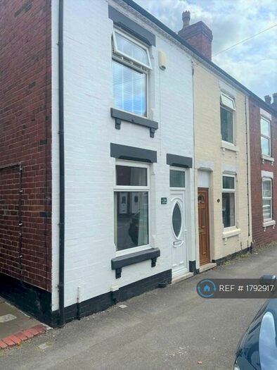 2 Bedroom Semi-Detached House To Rent In Roberts Street, Ilkeston, DE7