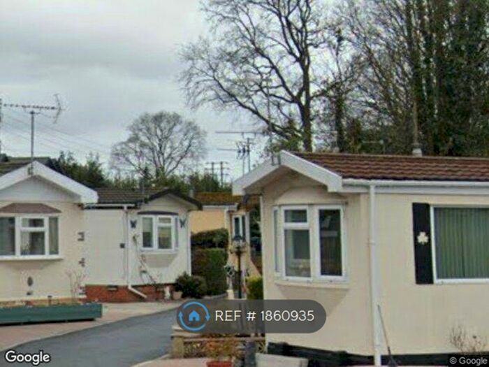 1 Bedroom Mobile/park Home To Rent In Heath Park, Coven Heath, Wolverhampton, WV10