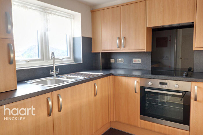 2 Bedroom Apartment For Sale In Ashby Road, Hinckley, LE10