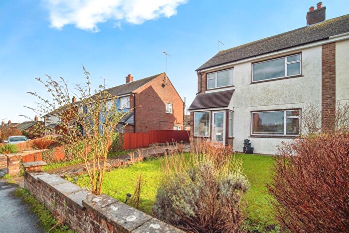 3 Bedroom Semi-Detached House For Sale In West Mills Road, Dorchester, DT1