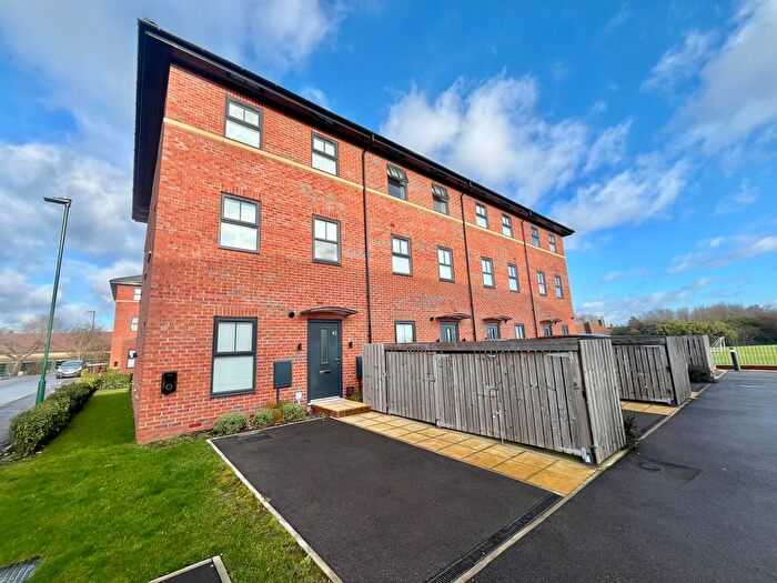 2 Bedroom Property To Rent In Newbold Street, Nottingham, NG8