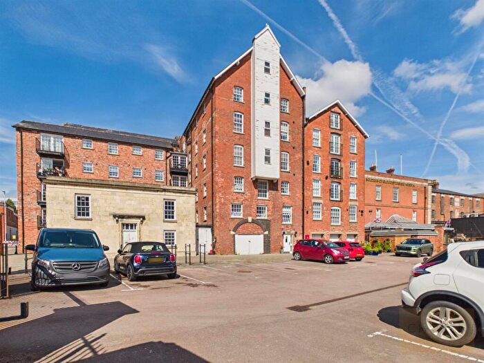1 Bedroom Apartment For Sale In Pridays Mill, Gloucester, GL1