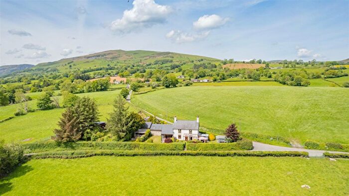 7 Bedroom Detached House For Sale In Cefn Coch, Llanrhaeadr Ym Mochnant, Oswestry, SY10