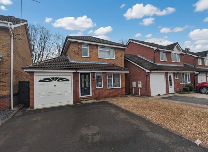 3 Bedroom Detached House For Sale In Oak Drive, Balderton, Newark, NG24