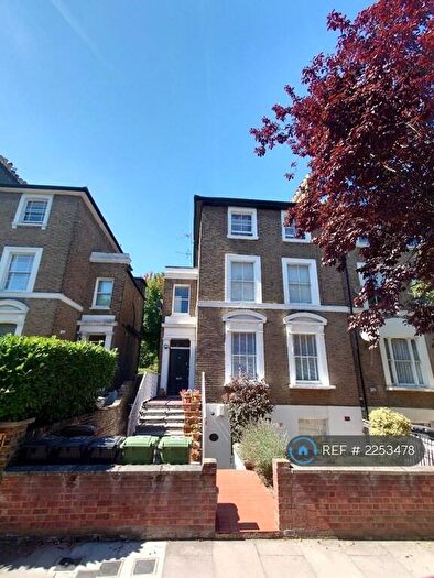 2 Bedroom Flat To Rent In Manor Avenue, London, SE4