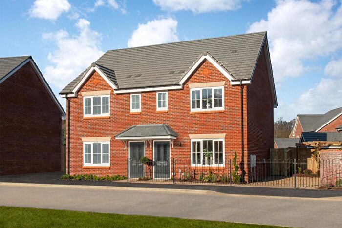 3 Bedroom Semi-Detached House For Sale In Pyrcoft Road, Chertsey, Surrey, KT16
