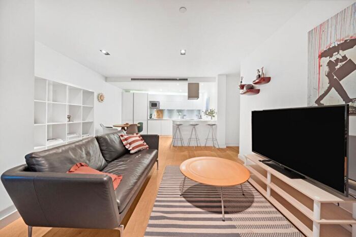 2 Bedroom Flat To Rent In Avantgarde Tower, Avantgarde Place, E1