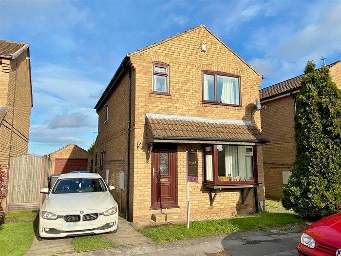3 Bedroom Detached House To Rent In Lime Tree Grove, Selby, YO8