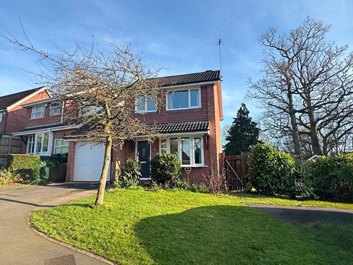 3 Bedroom Detached House For Sale In Allitt Grove, Kenilworth, CV8