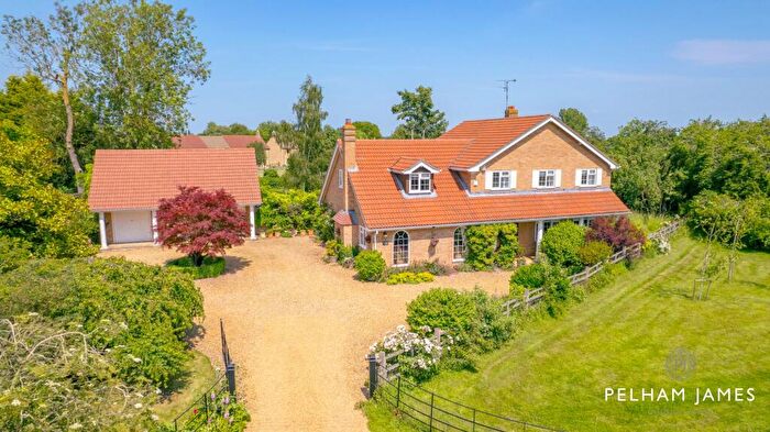 4 Bedroom Detached House For Sale In Bainton Road, Tallington, PE9