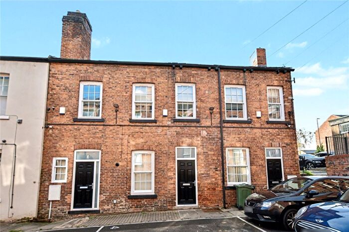 3 Bedroom Terraced House For Sale In Barstow Square, Wakefield, West Yorkshire, WF1