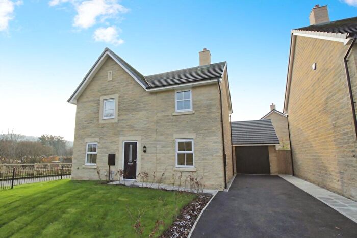 4 Bedroom Detached House To Rent In Torside Street, Tintwistle, Glossop, Derbyshire, SK13