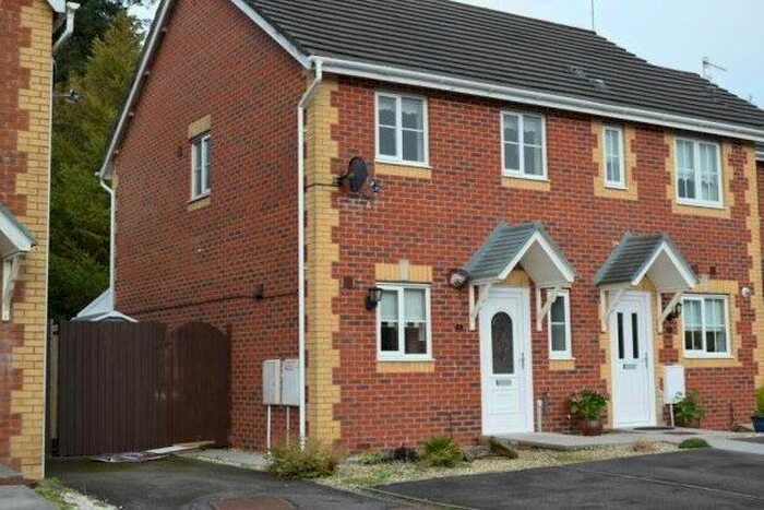 2 Bedroom End Of Terrace House To Rent In Tro Tircoed, Swansea, SA4