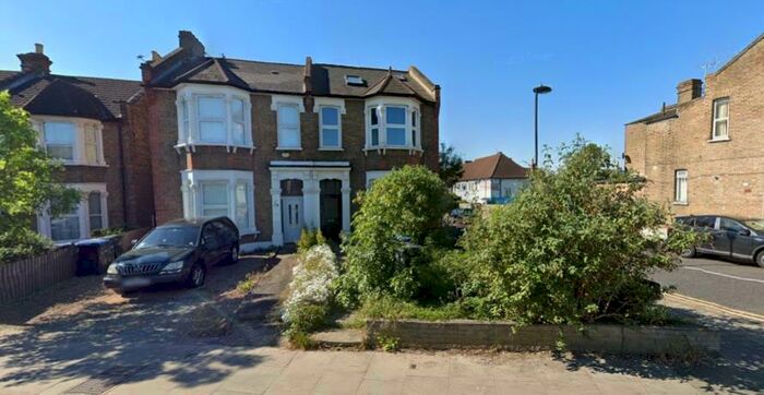 1 Bedroom Flat To Rent In Southbury Road, Enfield, London, EN1