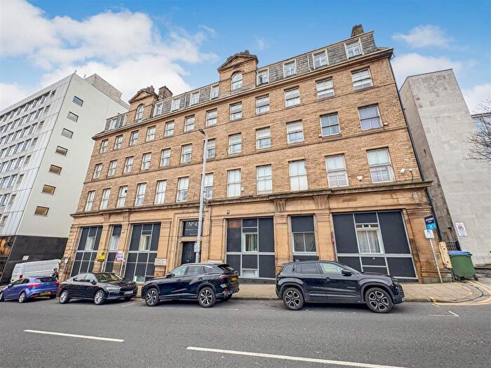 1 Bedroom Apartment For Sale In Cheapside, Bradford, BD1