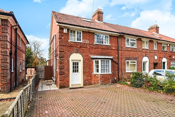 6 Bedroom Semi-Detached House To Rent In Old Road, Hmo Ready Sharers, OX3