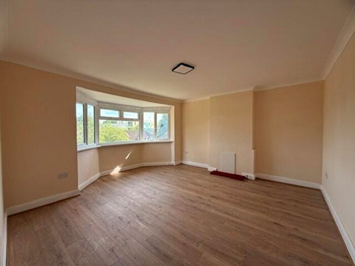 3 Bedroom Maisonette To Rent In Selwyn Court Barnhill Road, Wembley, Middlesex, HA9