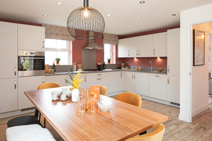 4 Bedroom Detached House For Sale In Leigh Road, Wimborne, BH21