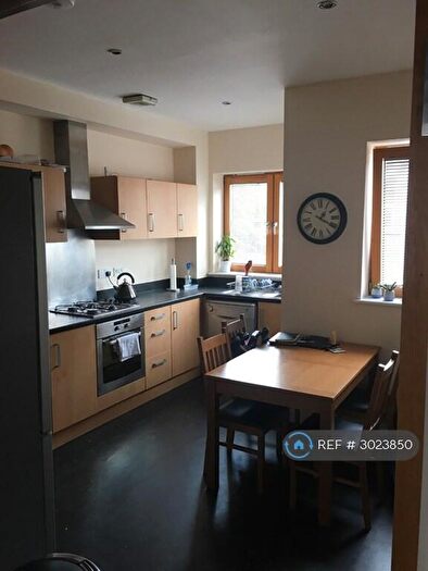 4 Bedroom Terraced House To Rent In Barton Road, Bristol, BS2