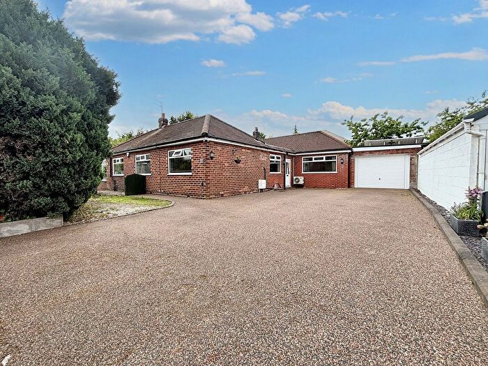 4 Bedroom Detached Bungalow For Sale In Green Avenue, Astley, M29
