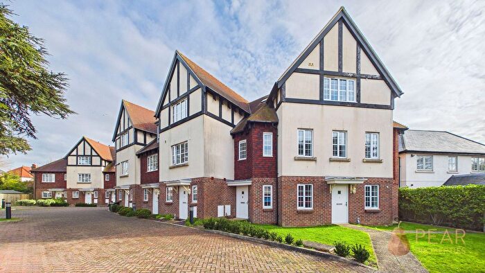 2 Bedroom Flat To Rent In Sussex Mews, Worthing, BN11