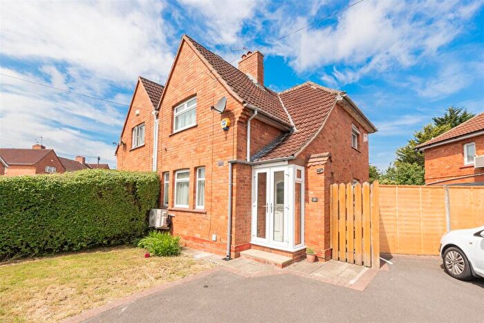 3 Bedroom House For Sale In Dunster Road, Bristol, BS4