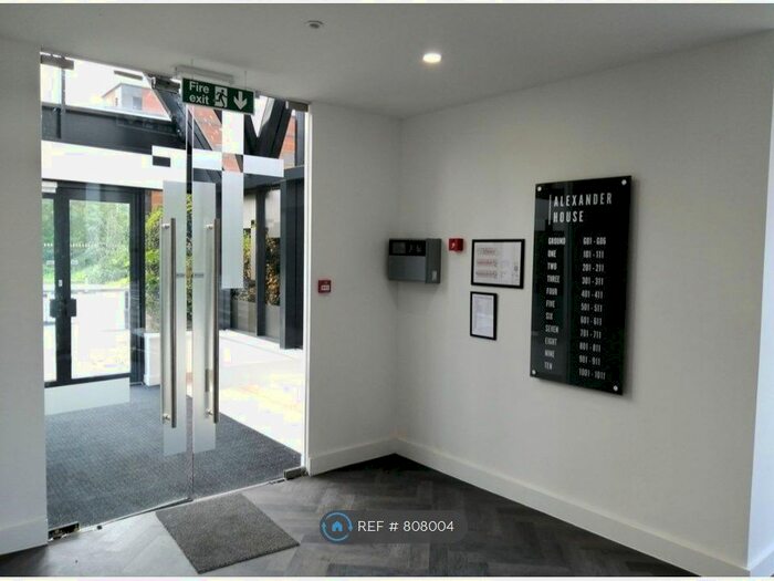 1 Bedroom Flat To Rent In Alexander House Talbot Road, Manchester, M16