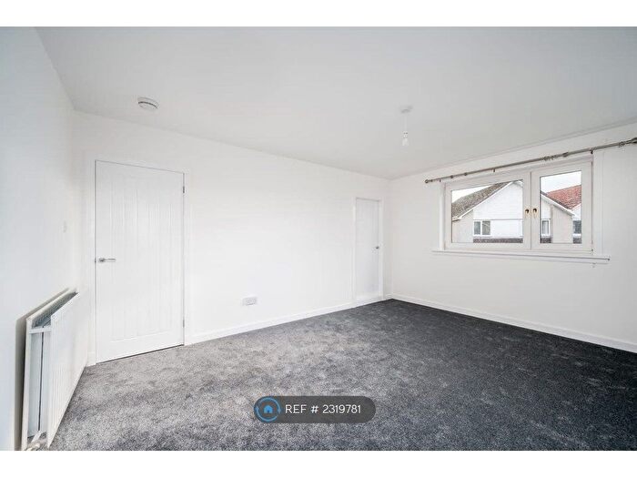 3 Bedroom Flat To Rent In Cowgate, Tayport, DD6