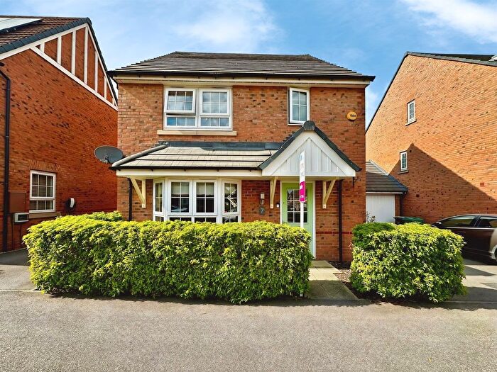 4 Bedroom Detached House For Sale In Greymede Avenue, Nottingham, NG8