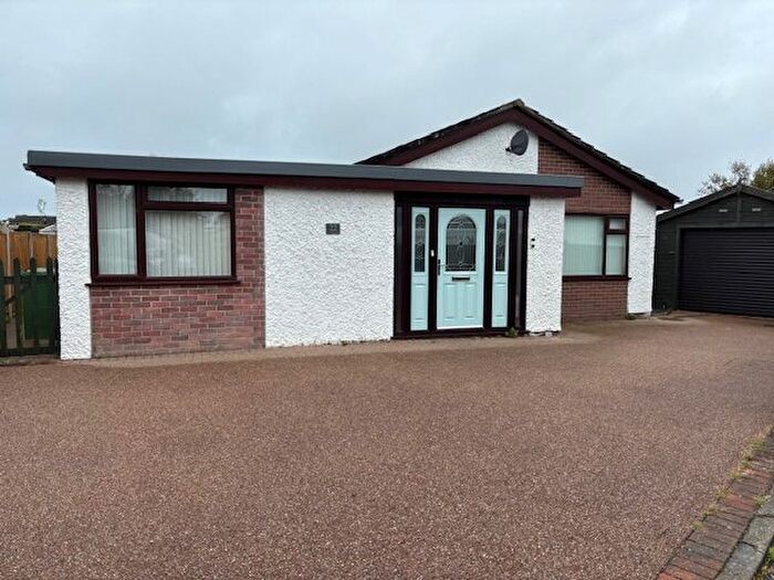 3 Bedroom Bungalow To Rent In Glantraeth Estate, Holyhead, LL65