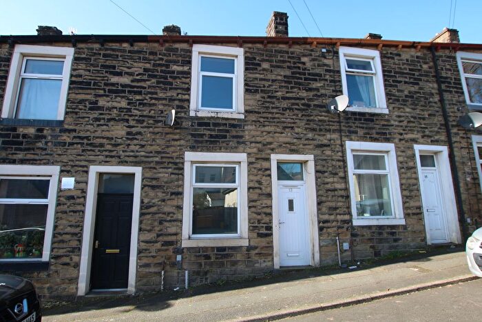2 Bedroom Terraced House To Rent In North Street, Colne, BB8