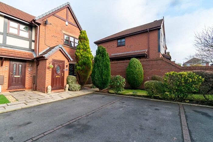 2 Bedroom End Of Terrace House For Sale In Fairfield Drive, Ormskirk, Lancashire, L39