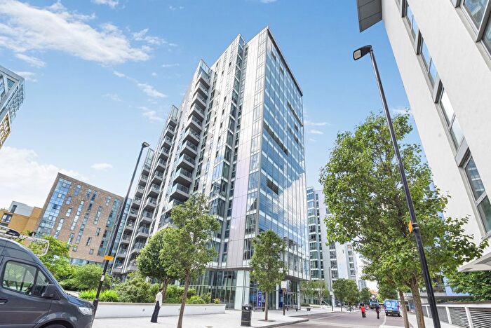 1 Bedroom Flat To Rent In Riverside Quarter, London, SW18