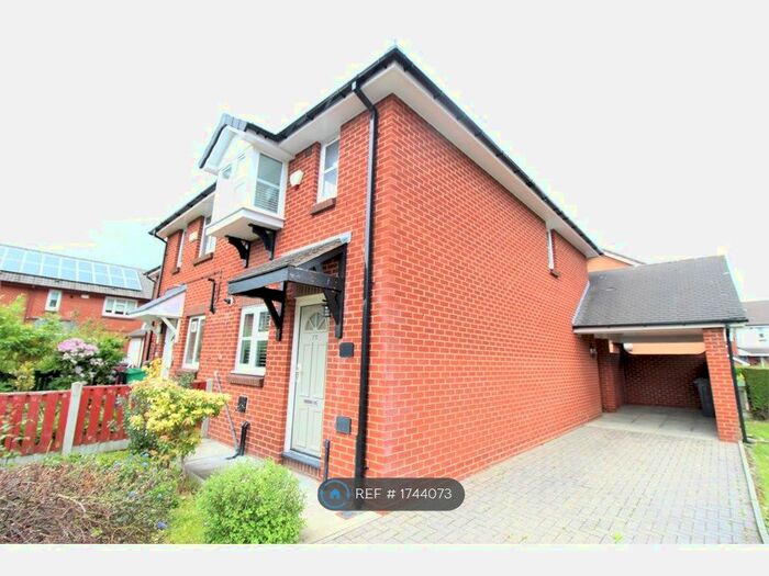 2 Bedroom Semi-Detached House To Rent In Holdgate Close, Manchester, M15