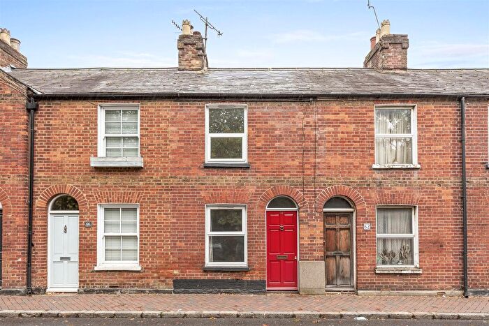 2 Bedroom Terraced House For Sale In Central Location, High Wycombe, HP13
