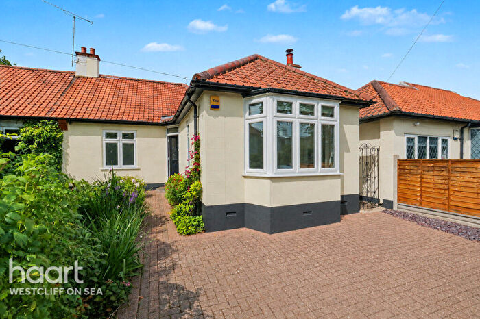 2 Bedroom Semi-Detached Bungalow For Sale In Prittlewell Chase, Westcliff-On-Sea, SS0