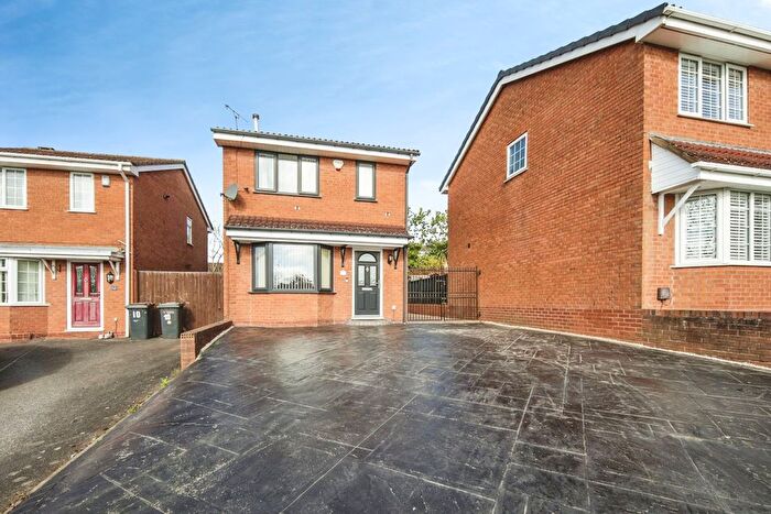 4 Bedroom Semi-Detached House For Sale In Auden Close, Galley Common, Nuneaton, CV10