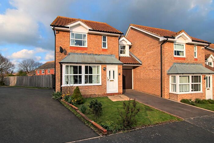 3 Bedroom Link Detached House To Rent In Glessing Road, Stone Cross, Pevensey, BN24