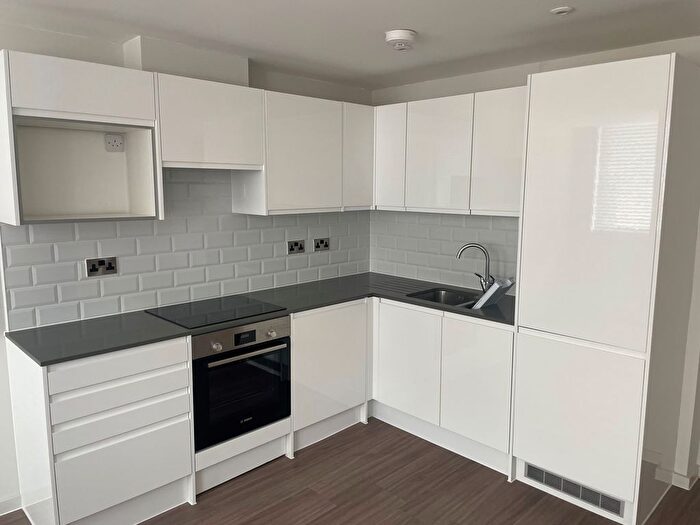 1 Bedroom Flat To Rent In Ogle Road, Southampton, SO14