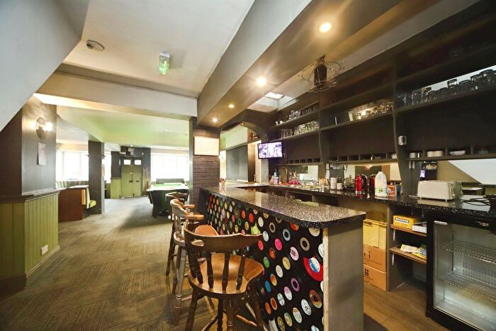 4 Bedroom Terraced House For Sale In Alfred Street, Taunton, TA1