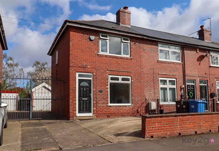 2 Bedroom End Of Terrace House For Sale In Willow Drive, Handsworth, S9