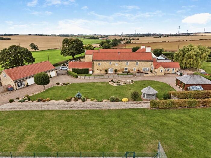 4 Bedroom Barn Conversion For Sale In Sleep Hill Lane, Skelbrooke, Doncaster, DN6