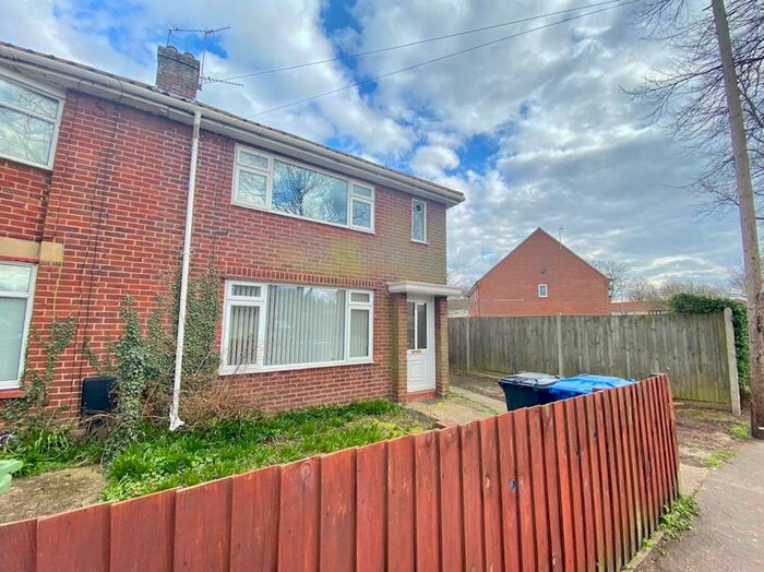 2 Bedroom Terraced House To Rent In Beverley Road, Norwich, NR5